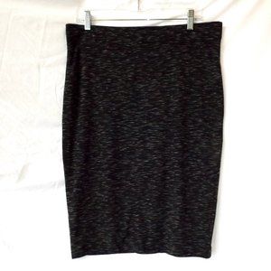 APT. 9 Pencil Skirt Stretchy, Black marbled with White, Size Large, Excellent!